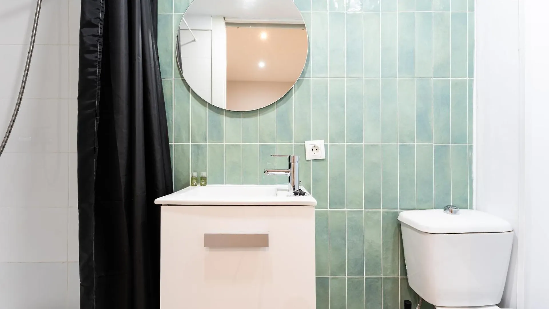 Bhost - The Special One Apartment Malaga 0*,  Spain